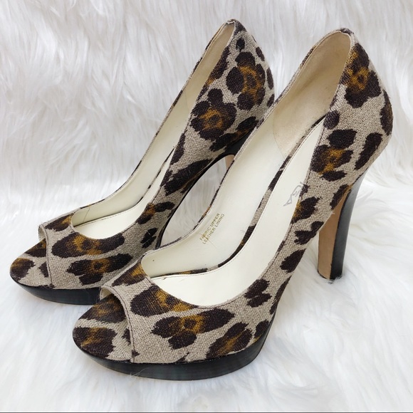 Via Spiga leopard print platform peep toe pumps - Picture 8 of 8